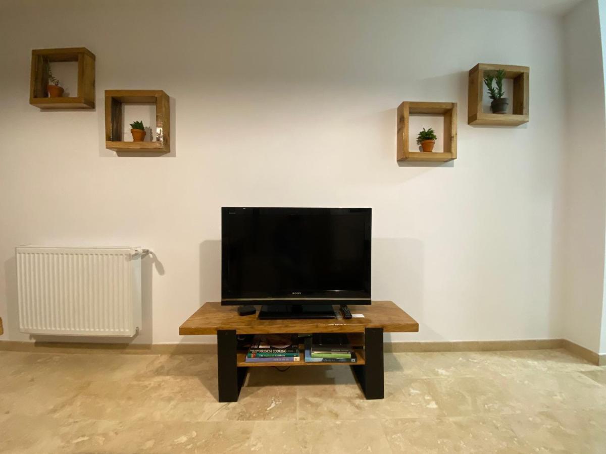 Helga'S Place Premium 1 Bedroom Condo 克卢日-纳波卡 外观 照片