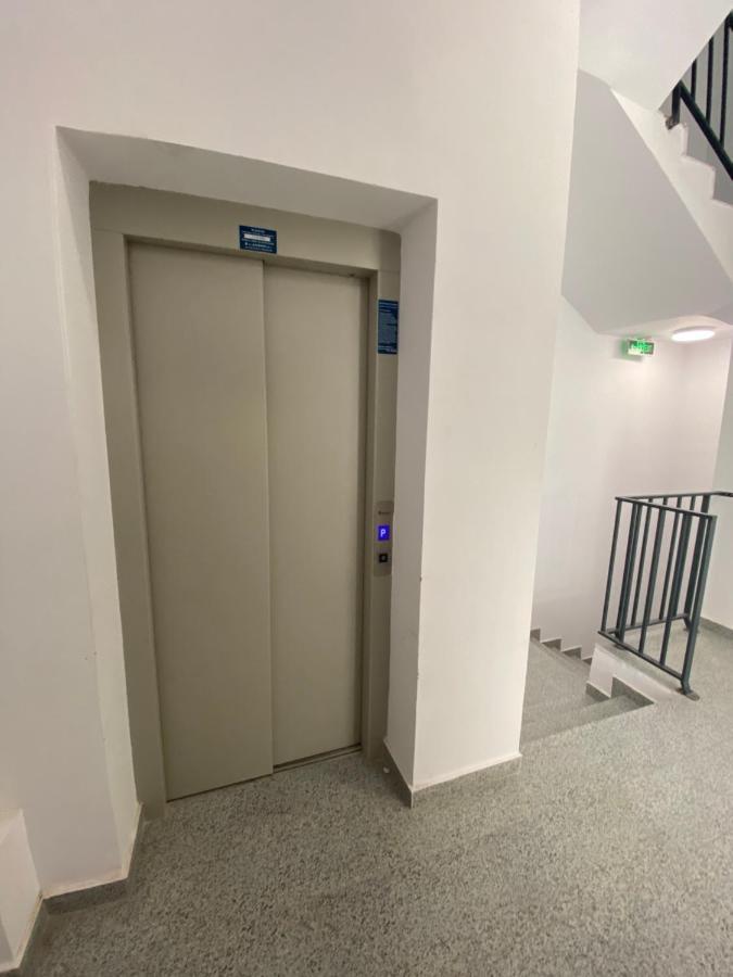 Helga'S Place Premium 1 Bedroom Condo 克卢日-纳波卡 外观 照片